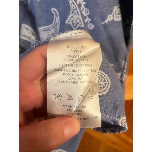 Reason Sz Small Mens Button Down Long Sleeve Royal Blue paisley Nwt (3302) - Picture 3 of 4